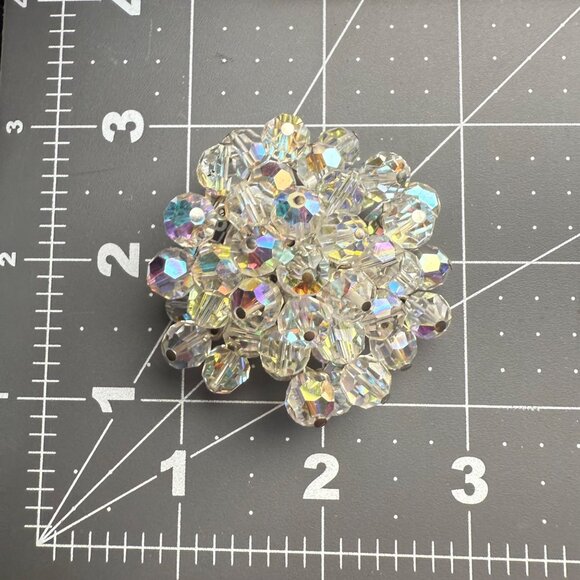 Vintage Clear Aurora Borealis Glass Crystal Cluster Brooch Pin Silver Tone Jewel - Picture 6 of 6